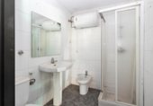 Local comercial en venta con 291m² en Granada, en la zona de Pajaritos, Camino de Ronda foto