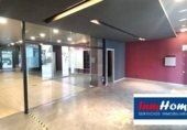 157m² locaux commerciaux pour location à Oviède, dans le quartier de La Corredoria photo