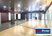 157m² locaux commerciaux pour location à Oviède, dans le quartier de La Corredoria photo