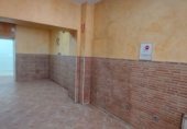 Local comercial en venta con 80m² en Madrid, en la zona de Pueblo Nuevo foto
