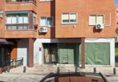 Local comercial en venta con 175m² en Madrid, en la zona de Santa Eugenia, Avenida de Santa Eugenia foto
