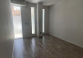 Local comercial
en venda
amb 120m² a Granada, a la zona de Santa Adela, Paseo del Emperador Carlos V foto