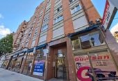 449m² locaux commerciaux pour vente à Oviède, dans le quartier de Pumarín, Calle Isla de Cuba photo