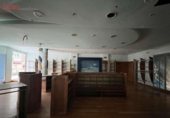 250m² locaux commerciaux pour vente à Saint-Jacques-de-Compostelle, dans le quartier de A Raxeira, Rúa de Lisboa photo