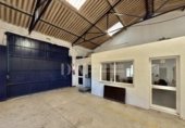 1222m² commercial premises for sale in Canillas de Aceituno, Calle Llanillo photo
