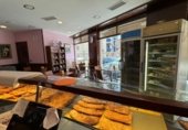 276m² cafétéria pour vente à Tarrasa, Carrer de Mossèn Tatcher photo