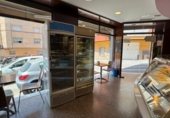 276m² cafétéria pour vente à Tarrasa, Carrer de Mossèn Tatcher photo