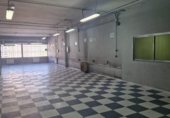 319m² warehouse for sale in Madrid, in the area of Simancas, Calle de Julián Camarillo photo