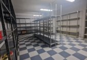 319m² warehouse for sale in Madrid, in the area of Simancas, Calle de Julián Camarillo photo
