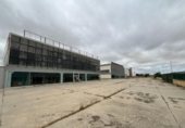 6329m² warehouse industrial for sale in Arévalo, Calle Ferrocarril photo