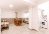 23m² commercial premises for sale in Palma, Carrer Rafael Ramis i Togores photo