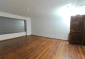 Local comercial en venta con 393m² en Pradoluengo, Calle Maestro Gonzalo Arenal foto