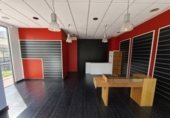 Local comercial
en venda
amb 66m² a Sant Sebastià, Calle Adarra foto