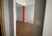 67m² commercial premises for sale in Oviedo, in the area of Pumarín, Avenida de Aureliano San Román photo