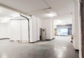 Local comercial
en venda
amb 338m² a Barcelona, a la zona de Sants-Montjuïc, Avinguda del Paral.lel foto