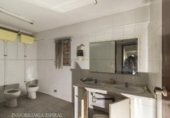 530m² commercial premises for sale in Pontevedra, in the area of Pontevedra, Rúa Benito Corbal photo
