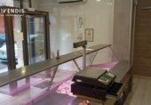 Local comercial en venta con 53m² en Lérida, Carrer Sant Joan Baptista foto