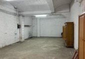 Local comercial en venta con 84m² en Lérida, Carrer Riu Ter foto