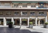 159m² locaux commerciaux pour vente à Grenade, dans le quartier de La Manigua, Plaza de Mariana Pineda photo