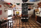 135m² cafeteria for sale in Monserrat, Plaza de la Libertad photo