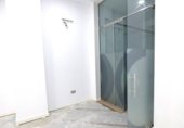 121m² commercial premises for sale in Algeciras, avenida photo