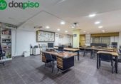 106m² office for sale in Granada, in the area of The Manigua, Calle Sarabia photo