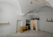 62m² commercial premises for sale in Alayor, Carrer des Banyer photo
