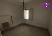 945m² building for sale in Tarragona, Carrer Unió photo