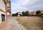 Local comercial en venta con 225m² en Pola de Siero, Calle Sota foto