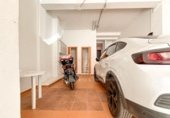 280m² commercial premises for sale in Denia, Calle Ronda de las Murallas photo