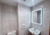91m² commercial premises for sale in Badalona, in the area of The Health, Carrer de Pau Piferrer photo