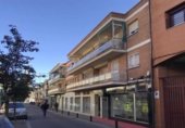 465m² entrepôt industriel pour vente à Madrid, dans le quartier de Casco Histórico de Vallecas, Calle del Monte Aya photo