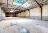 465m² entrepôt industriel pour vente à Madrid, dans le quartier de Casco Histórico de Vallecas, Calle del Monte Aya photo