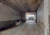 465m² entrepôt industriel pour vente à Madrid, dans le quartier de Casco Histórico de Vallecas, Calle del Monte Aya photo