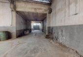 465m² entrepôt industriel pour vente à Madrid, dans le quartier de Casco Histórico de Vallecas, Calle del Monte Aya photo