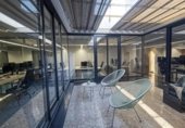 1048m² office for sale in Madrid, in the area of Nueva España, Calle del Padre Damián photo