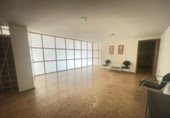 100m² commercial premises for sale in Albalat de la Ribera, Calle Gonzal García photo