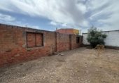Nave en venta con 573m² en Cáceres, en la zona de Charca Musia, Calle del Mar Báltico foto