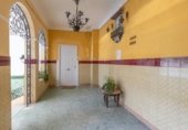 627m² building for sale in Granada, in the area of Albaicín, Calle Zenete photo