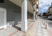 Local comercial en venta con 222m² en Atarfe, Calle del Mar Cantábrico foto