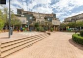 Local comercial en venta con 222m² en Atarfe, Calle del Mar Cantábrico foto