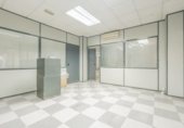 755m² commercial premises for sale in Chirivella, Avenida Virgen de los Desamparados photo