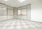 755m² commercial premises for sale in Chirivella, Avenida Virgen de los Desamparados photo
