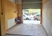 124m² commercial premises for sale in Barcelona, in the area of Sants, Rambla de Badal photo