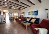 112m² building for sale in Oliva, Calle de Rodrigo de Osona photo