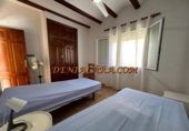 112m² building for sale in Oliva, Calle de Rodrigo de Osona photo