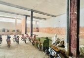Local comercial en venta con 472m² en Onteniente, Calle de San Jaime foto