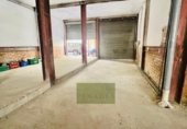 Local comercial en venta con 472m² en Onteniente, Calle de San Jaime foto