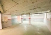 376m² commercial premises for sale in Tarrasa, Carrer de Colom photo