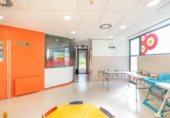 214m² commercial premises for sale in Pamplona, in the area of Ezkaba, Paseo Donantes de Sangre photo